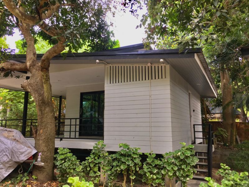 Bungalows and rooms at Secret Place Hotel
