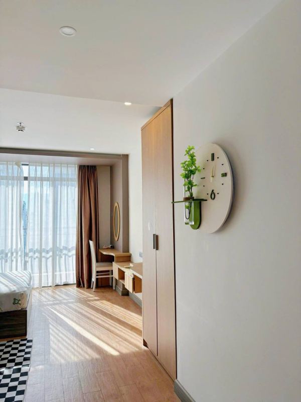 Modern Apartment on Hung Vuong