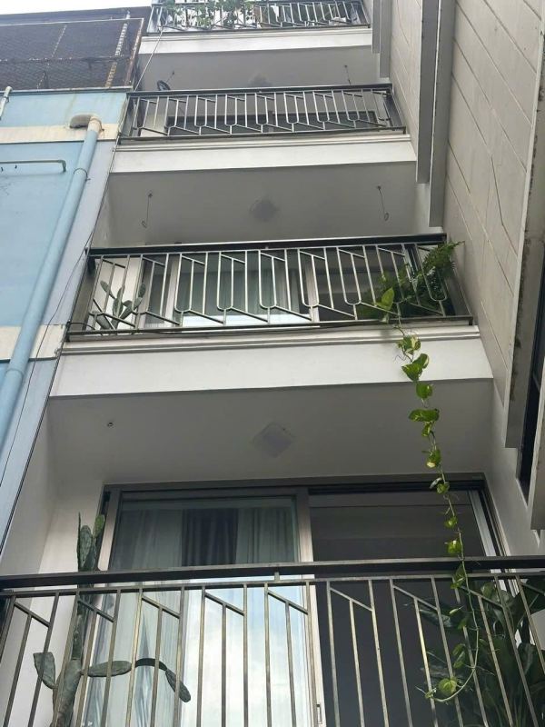 200+ sqm House with Roof Terrace Center Nha Trang
