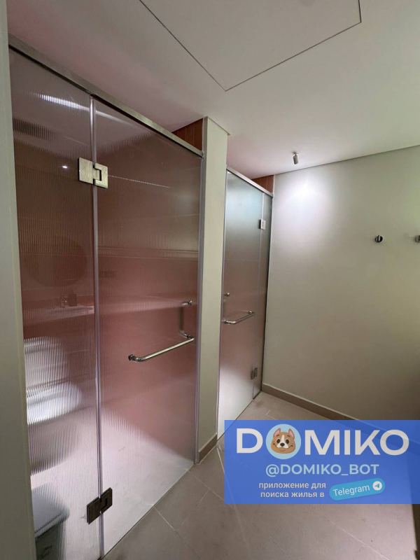 1 Bedroom Apartment in Paramount