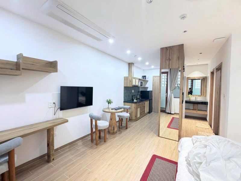 Studio Apartment on Dang Vu Hy Street