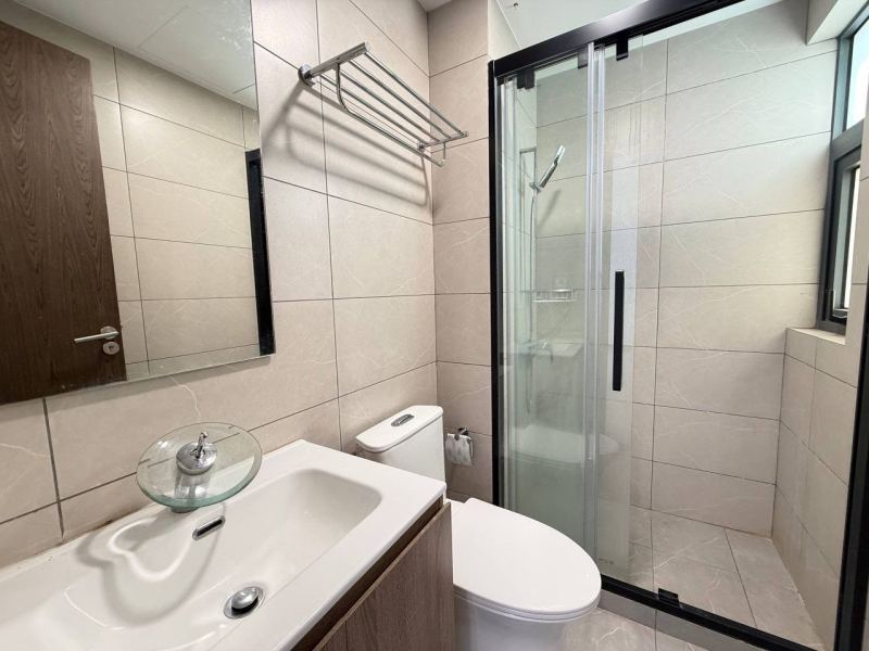 2 Bedroom Condo in Urban Village Phase 2