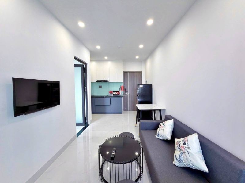 1‑Bedroom apartment with balcony on Doan Tran Nghiep