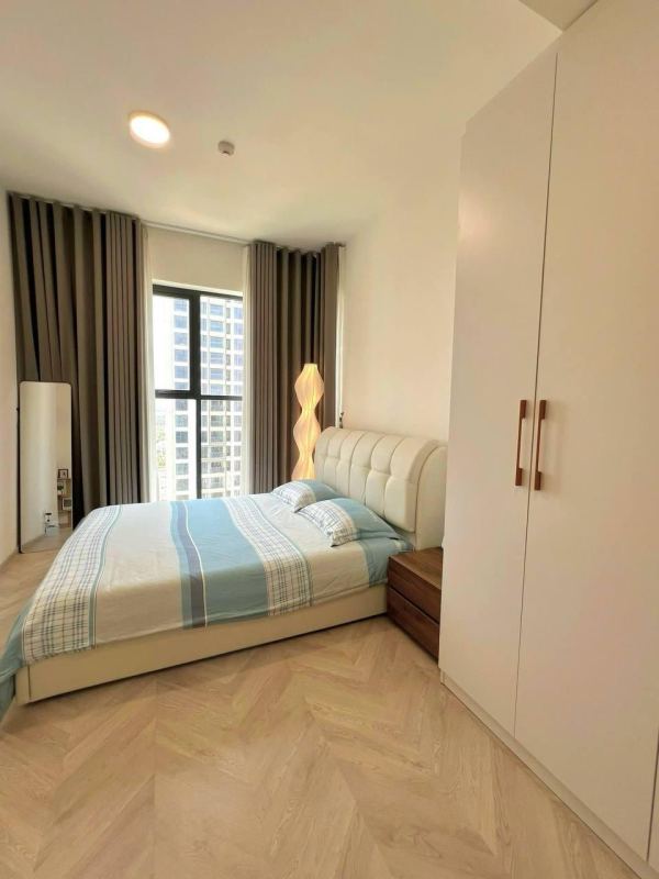 Spacious 2 Bedroom Apartment in Comfortable Complex