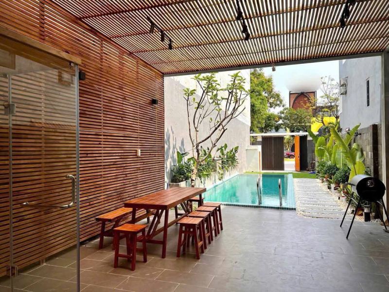6 Bedroom Villa with Private Pool