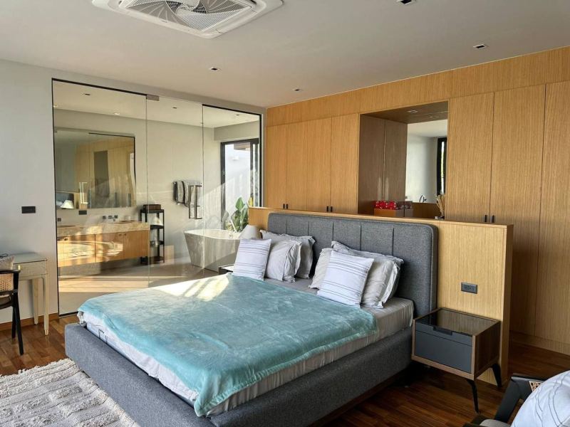 3 Bedroom Villa with Private Pool in Bang Tao