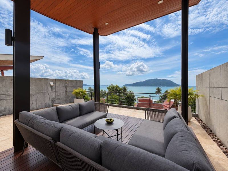 4BR Villa with Sea View in Rawai