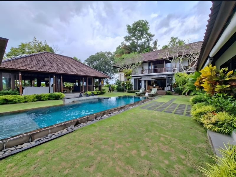 4-Bedroom Villa in Kaba-Kaba