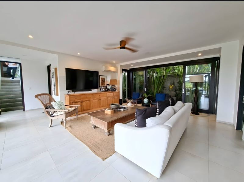 4-Bedroom Villa in Kaba-Kaba