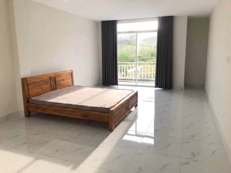 4BR House