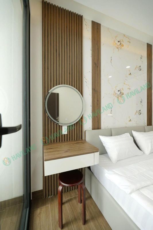 1BR Apartment on Tran Khanh Du Street