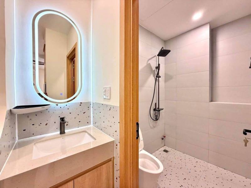 Studio Apartment with Balcony in Vinh Phuoc