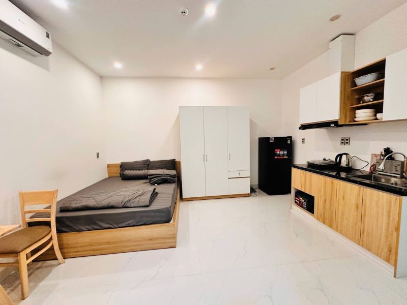 Studio Apartment on Le Huu Trac Street