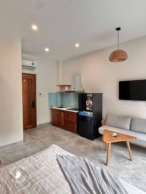 Studio Apartment on Nguyen Van Sieu Street