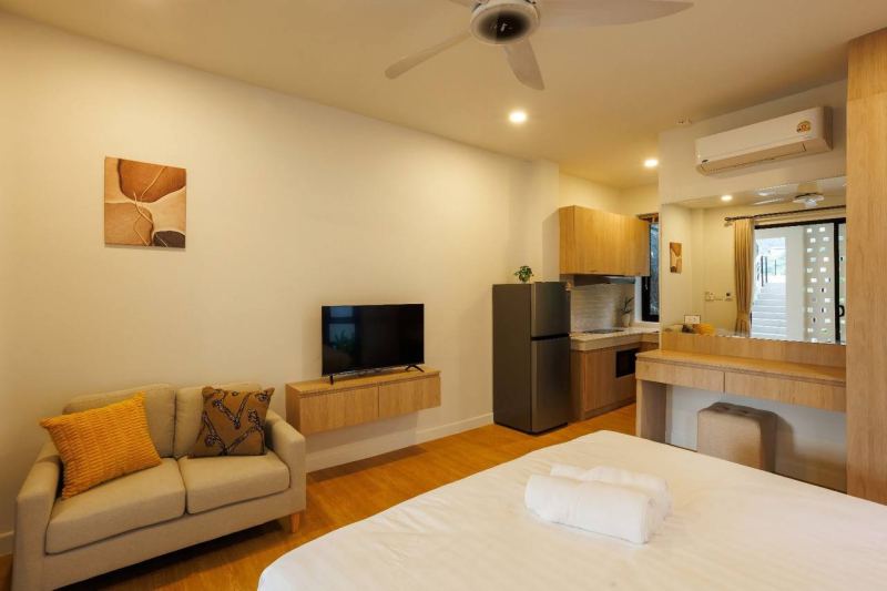 4‑bedroom duplex villa with private pool