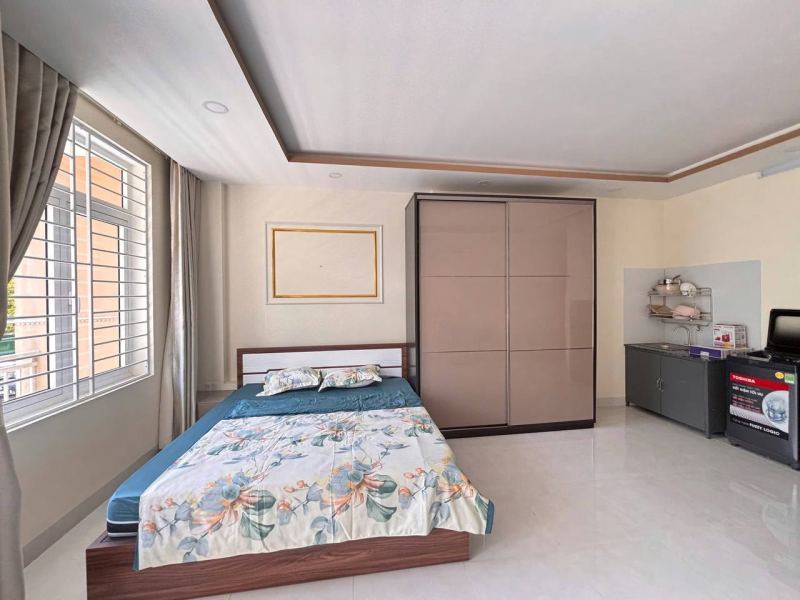 Apartment with Balcony Ha Quang 1