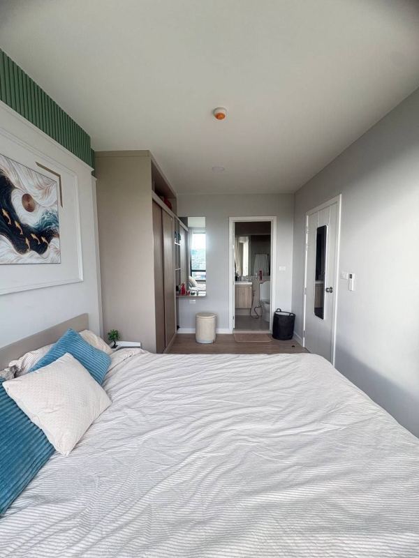 1-Bedroom Apartment in Bang Tao near Robinson