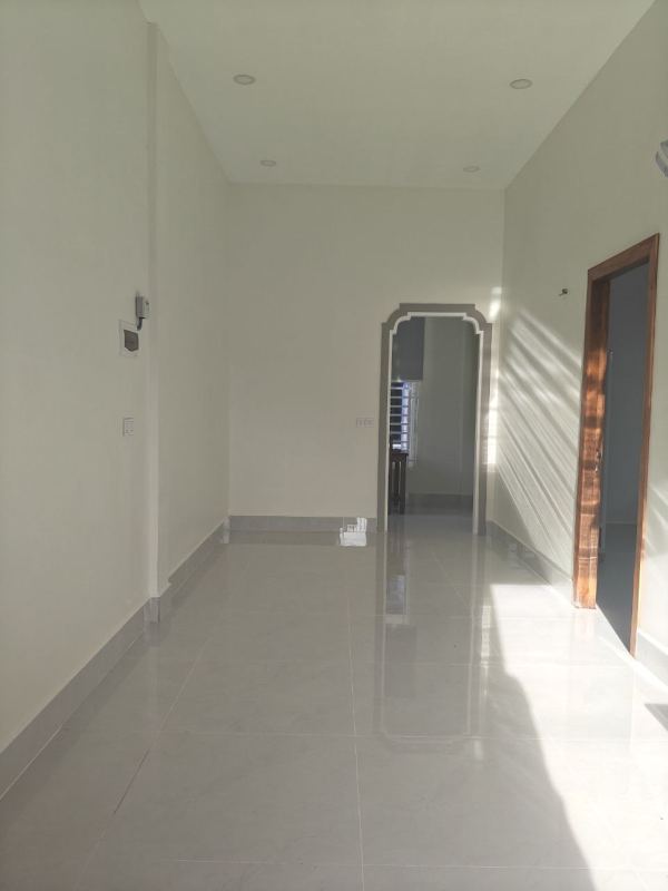 2 Bedroom Apartment with Mountain View