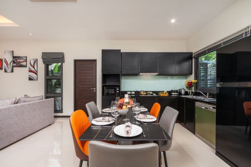 3 Bedroom Villa with Private Pool in Nai Harn
