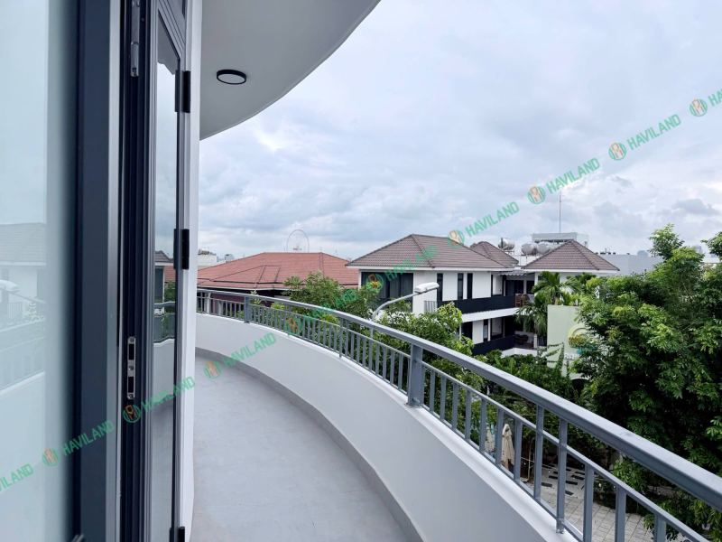 New Studio Apartment on Doan Khue Street