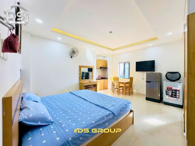 Studio Apartment on Le Dai Hanh Street