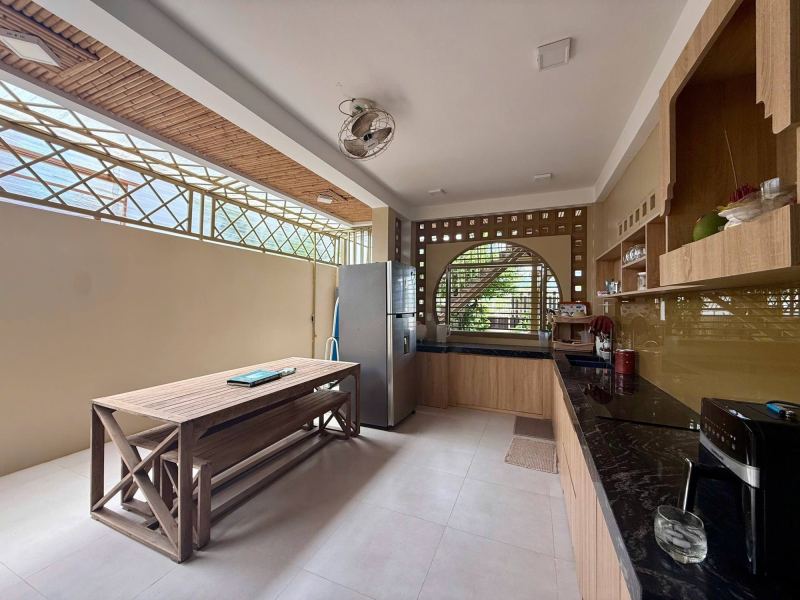 5 Bedroom House with River View in West Nha Trang