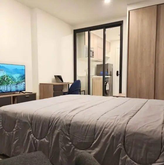 Studio Apartment in Denim Jatujak