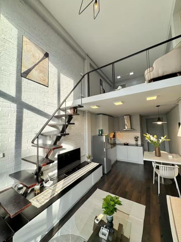 1-Bedroom Duplex Apartment in Hoan Kiem
