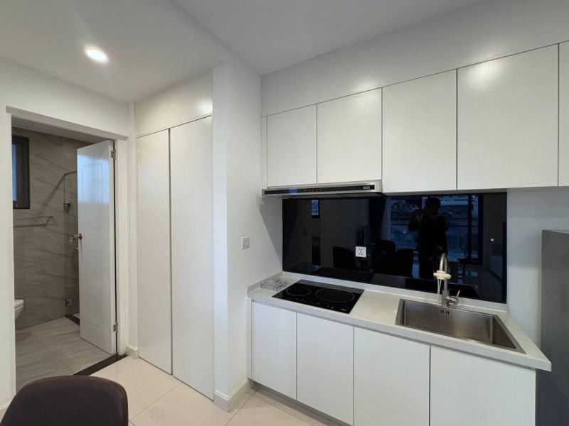 1 Bedroom Condo Near Independence, Phnom Penh