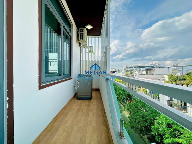 Fully Furnished Apartment with Balcony in Ha Quang 1, Nha Trang