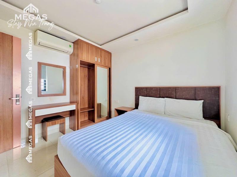 2-Bedroom Apartment in Duong Quang Ham