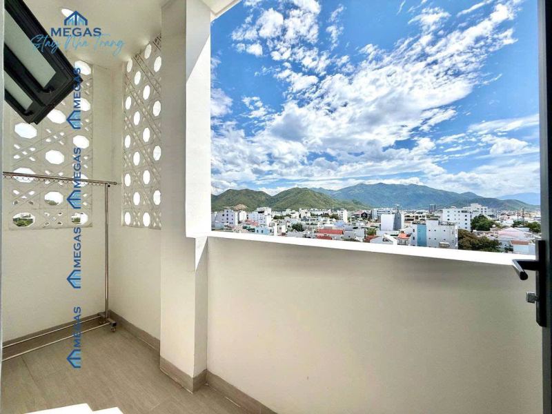 1-Bedroom Apartment in Duong Quang Ham