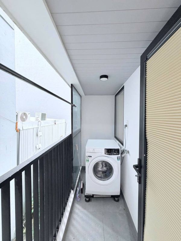 1-Bedroom Apartment on Khue My Dong 11 Street