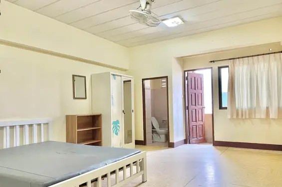 Apartment in SR Mansion