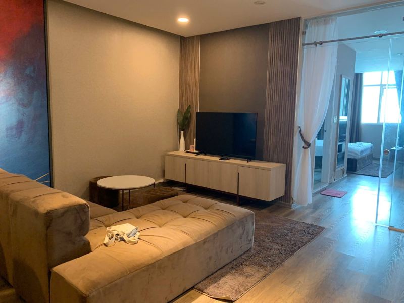 1 Bedroom Apartment with Sea View in Muong Thanh 04