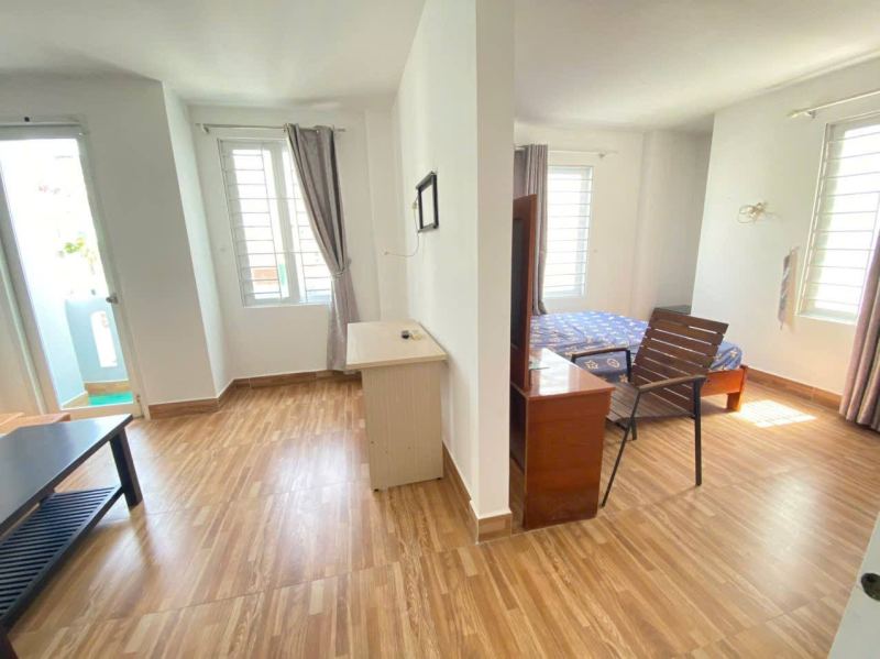 1 Bedroom Apartment with Balcony in West District