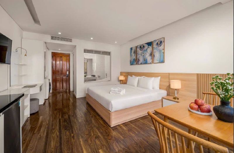 Studio apartment on Vo Van Kiet street