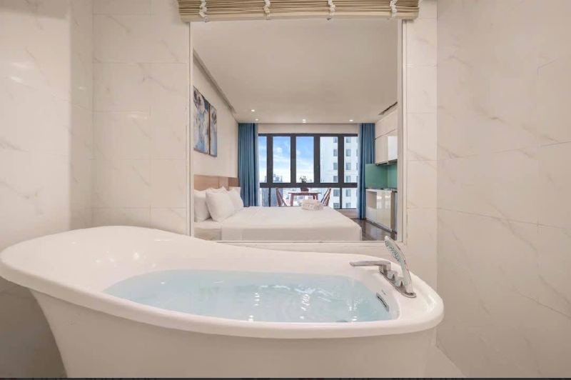 Studio apartment on Vo Van Kiet street
