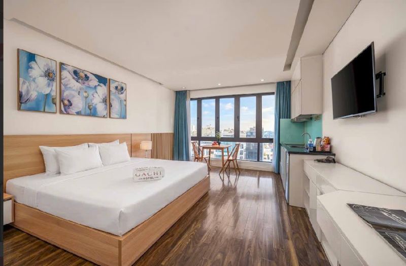 Studio apartment on Vo Van Kiet street
