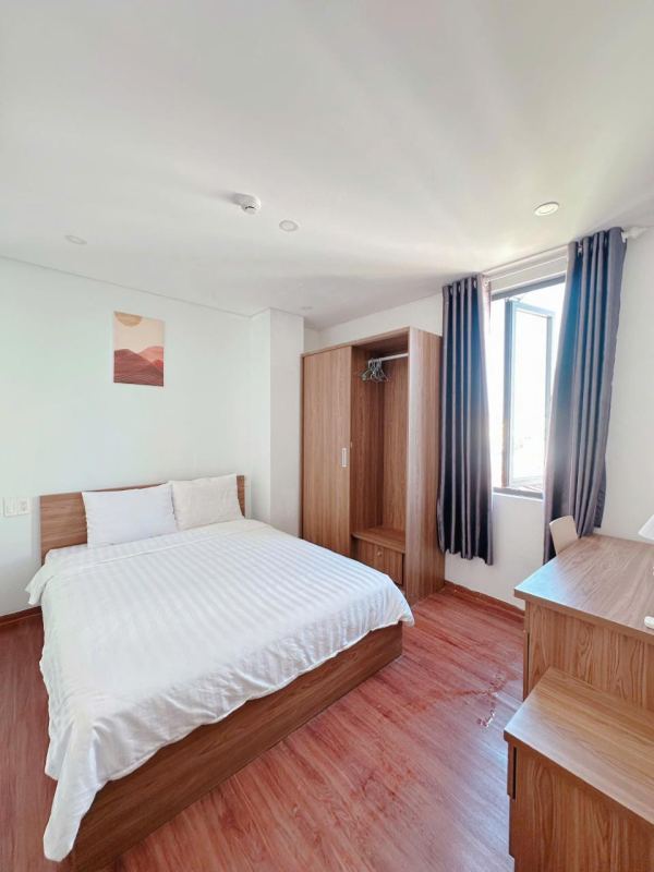 2BR apartment on My Khe 4 street