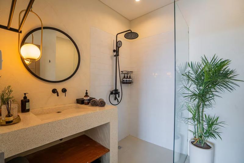 3 Bedroom Modern Townhouse