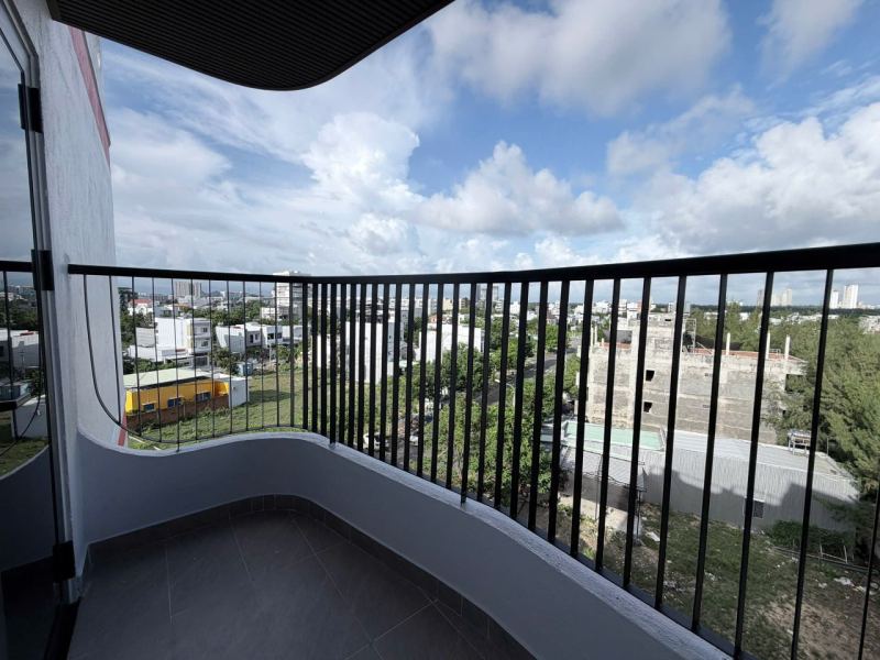 Brand New Studio with 2 Balconies on Phan Huy Chu Street