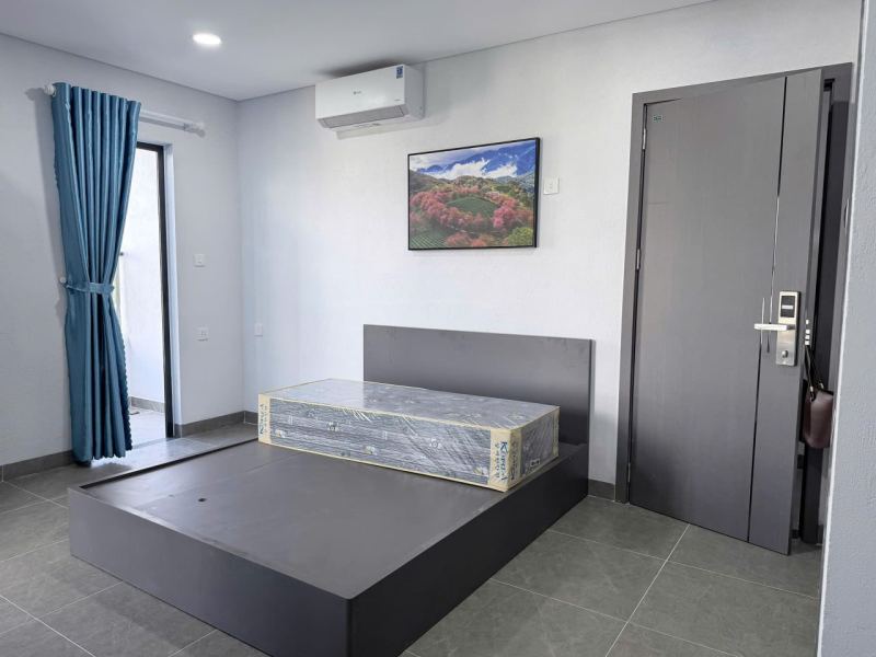 Brand New Studio with 2 Balconies on Phan Huy Chu Street