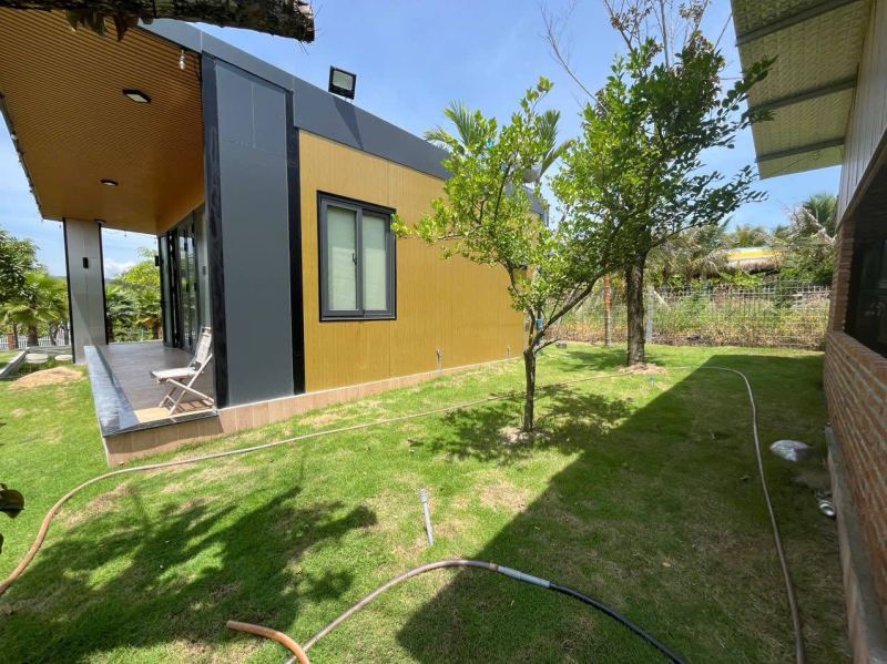 2BR House with Garden in Dien Toan