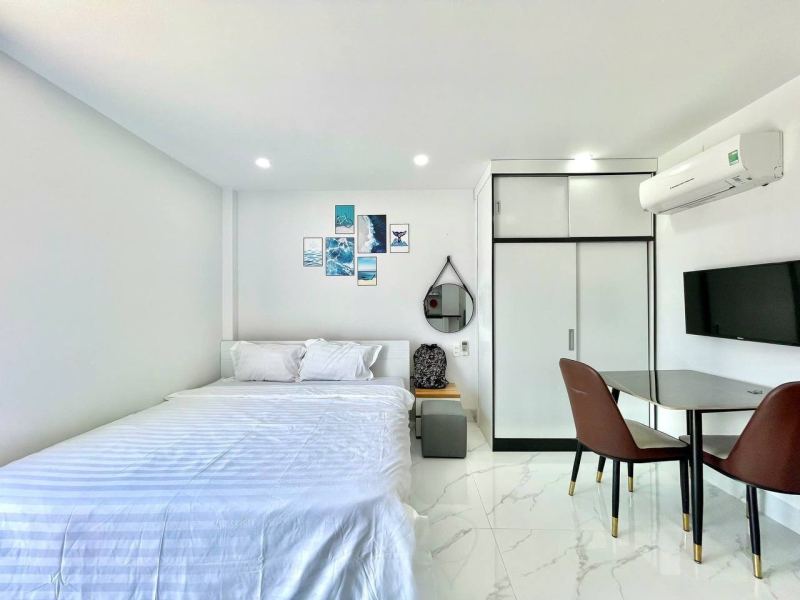 Studio with Rooftop Balcony in Phuoc Hai