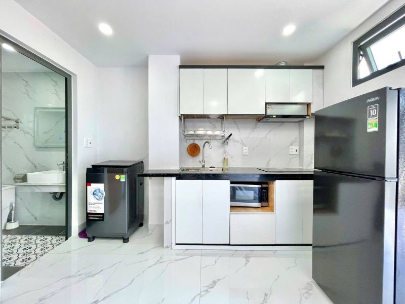 Studio with Rooftop Balcony in Phuoc Hai