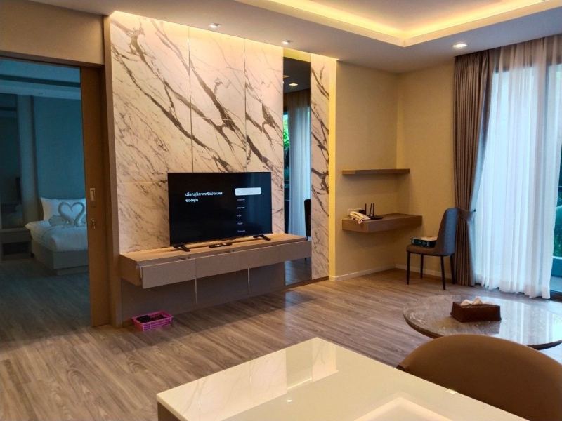 Spacious 1-Bedroom Apartment in Laguna, Bang Thao
