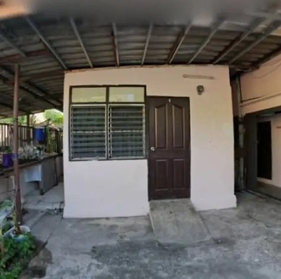 Room in Maphrao Khu