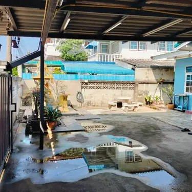 3-bedroom house on Ratchaphruek