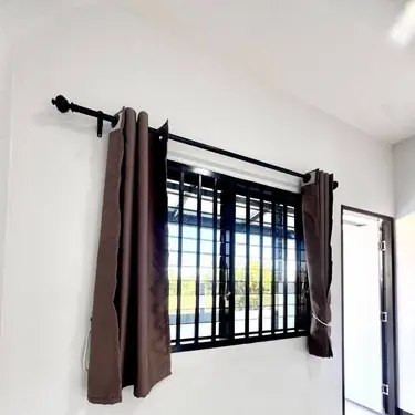 Room in Rewadee Residence